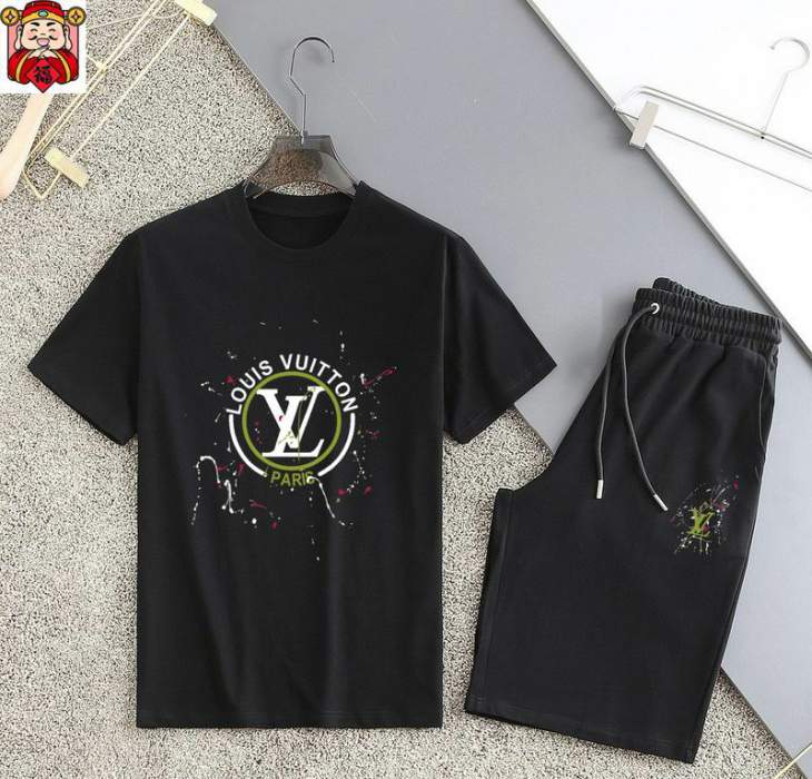 Picture of LV Shirt Pant Suits _SKULVM-5XLkdtr21623706